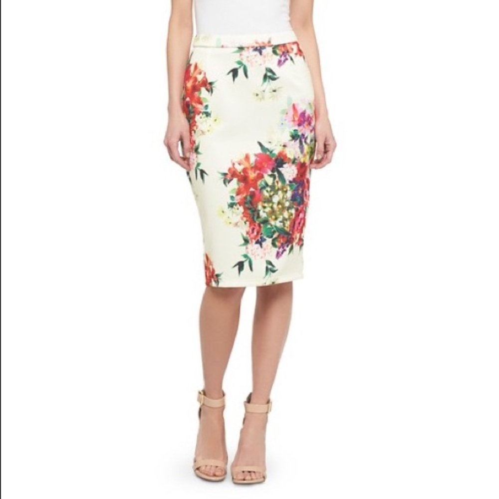 Kersh floral scuba pencil skirt - size M